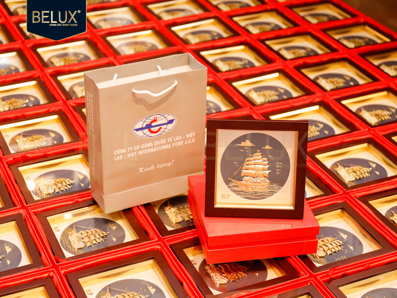 Lô 600 tranh thuyền VLP 20x20cm dát vàng 24k thiết kế theo yêu cầu